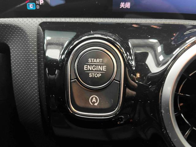Mercedes-Benz A-class 2023 A 180 L – фото 4
