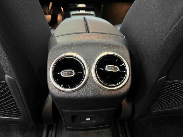 Mercedes-Benz A-class 2023 A 180 L – фото 16
