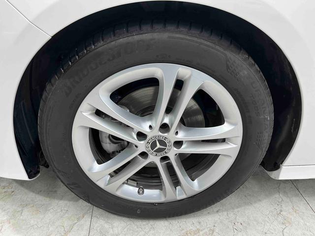 Mercedes-Benz A-class 2023 A 180 L – фото 20