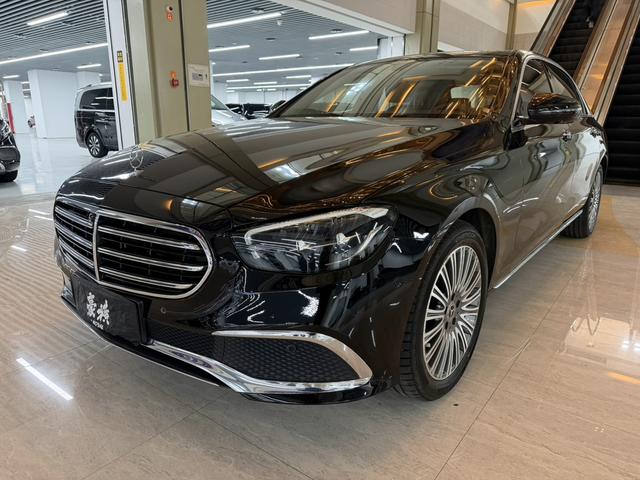Mercedes-Benz E-Class 2021 E 300 L Stylish sedan – фото 1