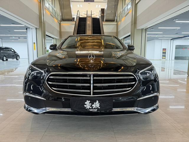 Mercedes-Benz E-Class 2021 E 300 L Stylish sedan – фото 2