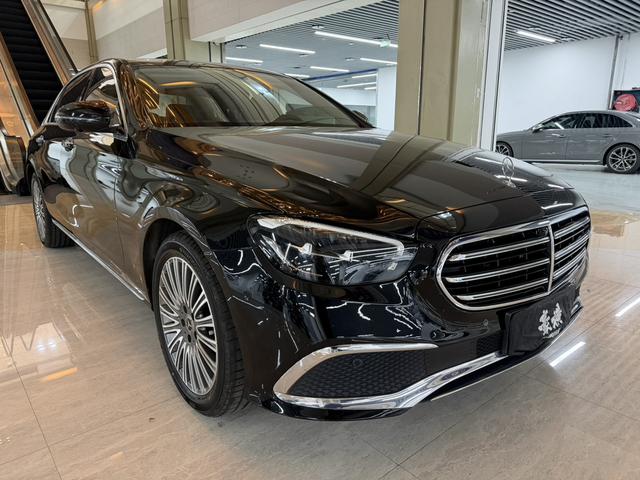 Mercedes-Benz E-Class 2021 E 300 L Stylish sedan – фото 3