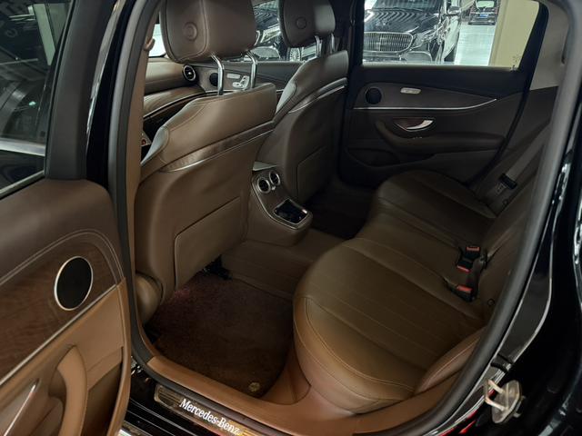 Mercedes-Benz E-Class 2021 E 300 L Stylish sedan – фото 8