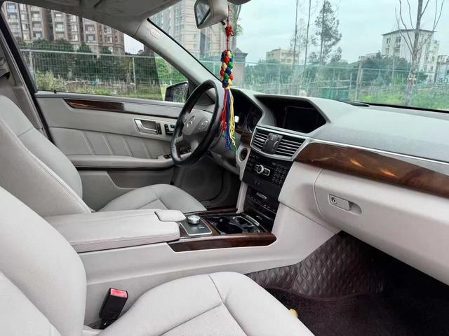 Mercedes-Benz E-Class 2013 модификация E 260 L CGI Youya тип – фото 4