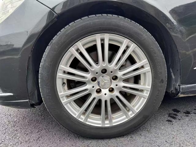 Mercedes-Benz E-Class 2013 модификация E 260 L CGI Youya тип – фото 6