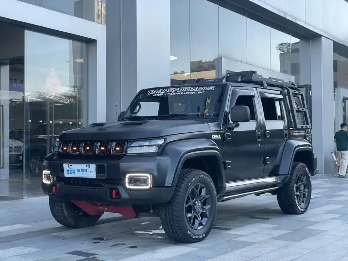 BAIC BJ40 2023 Model 2.0D Automatic 4WD Blade Hero Edition Warrior Model