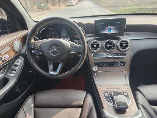 Mercedes-Benz GLC Модель 2019 года GLC 300 L 4MATIC Dynamic – фото 5