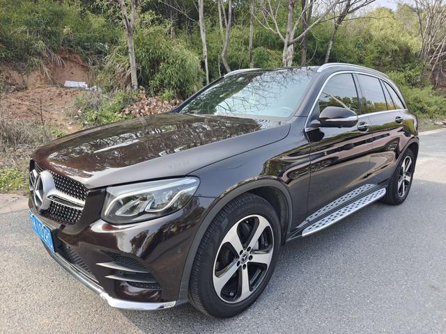 Mercedes-Benz GLC Модель 2019 года GLC 260 L 4MATIC Luxury – фото 1