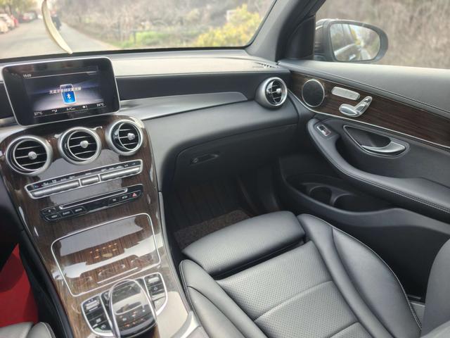 Mercedes-Benz GLC Модель 2019 года GLC 260 L 4MATIC Luxury – фото 7