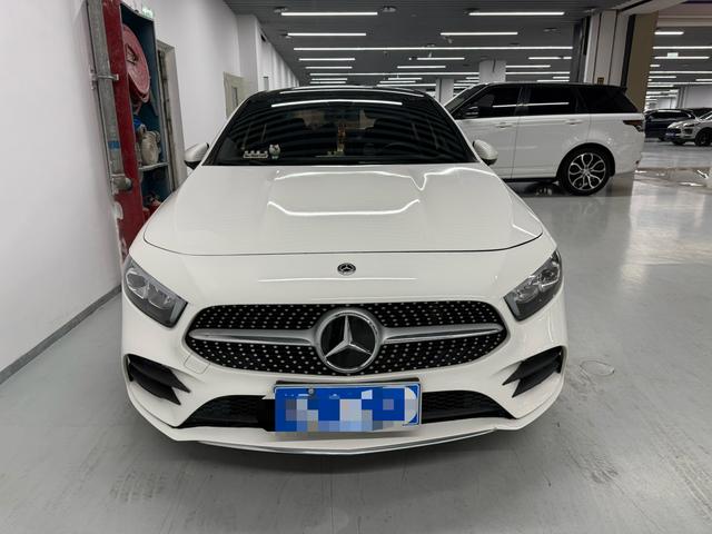 Mercedes-Benz A-Class 2019 A 200 L Sport Sedan – фото 2