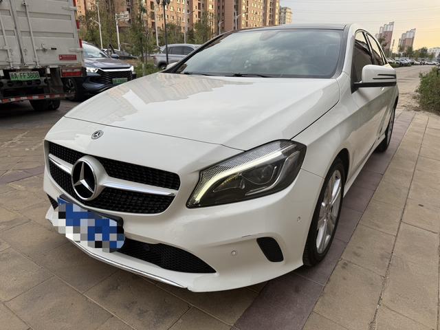 Mercedes-Benz A-Class импорт 2017 модификация A 200 Dynamic – фото 1