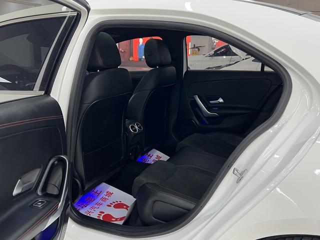 Mercedes-Benz A-class Раздел 2023 A 200 L Sports sedan Fashion Edition – фото 6