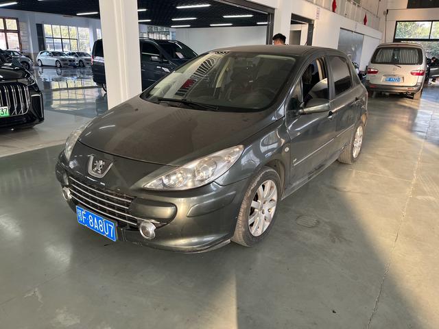 PEUGEOT 307 2010 модификация лян кузов 1.6L автоматическое Com f ort Edition