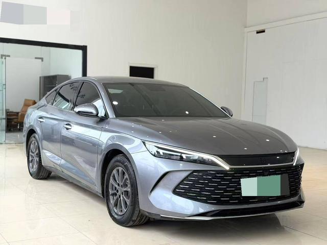 BYD Qin L DM 2024 DM-i 80km Leading – фото 2