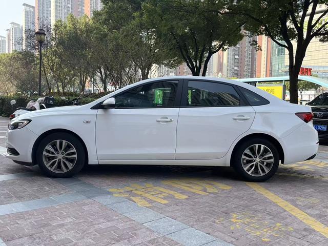 Buick Excelle 2021 Facelift 1.3T Automatic Mild Hybrid Progress – фото 5