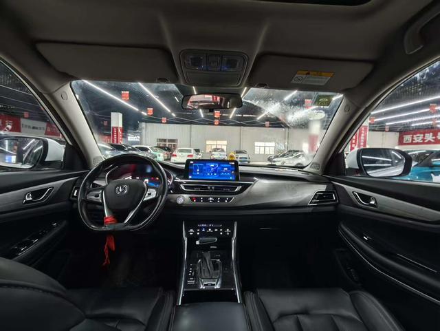 Changan CS75 Модель 2019 года 280T DCT Million Edition – фото 8