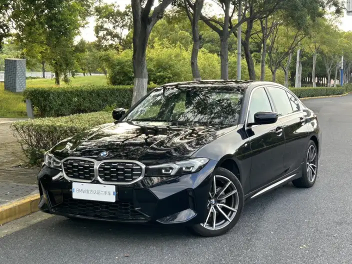BMW 3 Series 2023 Model 325Li M Sports Set