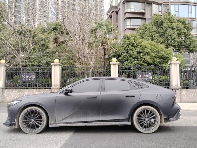 Changan UNI-V 2022 1.5T Sport – фото 4