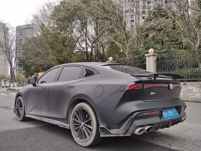 Changan UNI-V 2022 1.5T Sport – фото 5