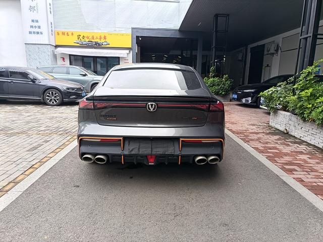 Changan UNI-V 2023 1.5T Premium Enjoy – фото 6