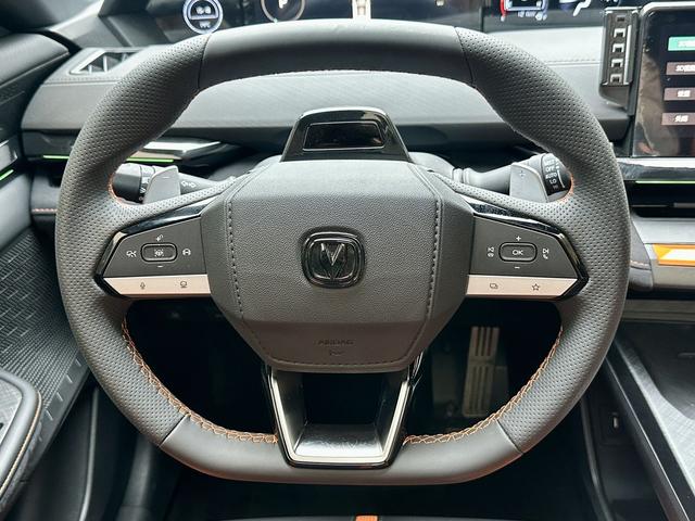 Changan UNI-V 2024 1.5T Premium Sport – фото 11