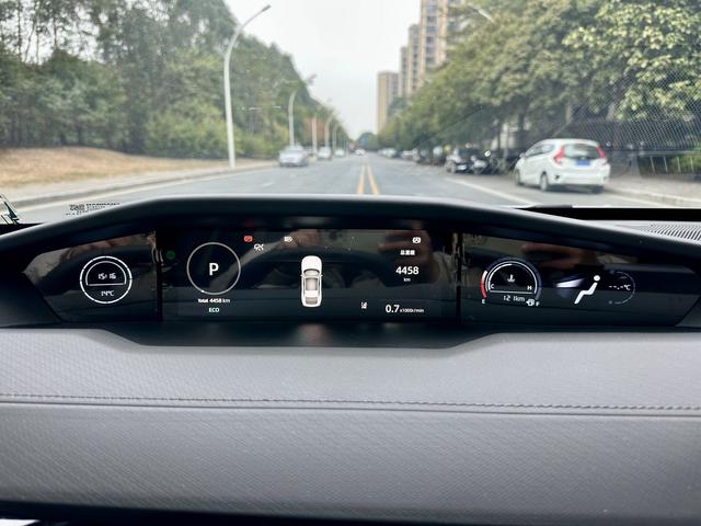 Changan UNI-V 2024 1.5T Premium Sport – фото 14