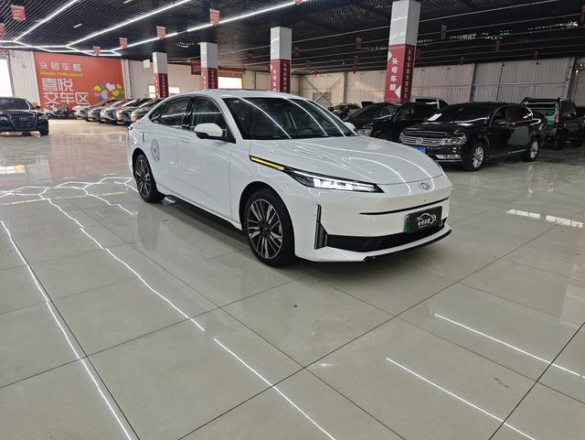 CHANGAN QIYUAN A05 2024 True Fragrance Edition 145 Superior