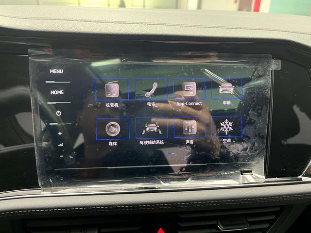Volkswagen Sagitar 2021 280TSI DSG Beyond Edition – фото 6