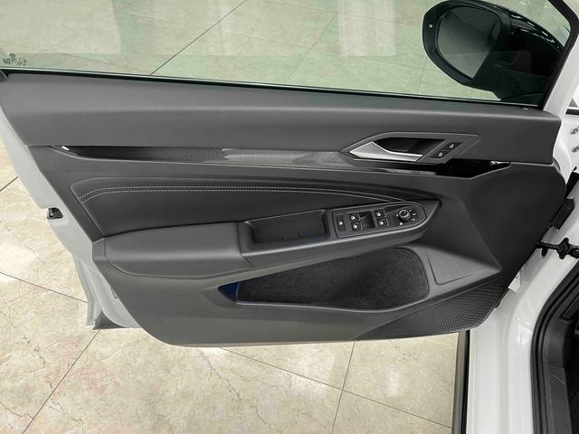 Volkswagen Gol f 2023 Modi f ied 280TSI DSG R-Line – фото 10