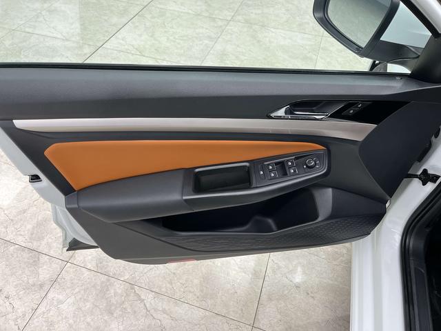 Volkswagen Bora 2023 200TSI DSG Smart Enjoy Pro Edition – фото 10