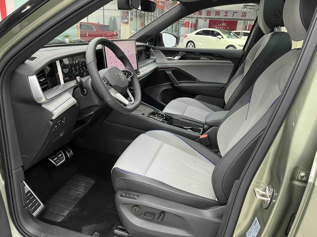Volkswagen Tayron 2025 Tan Yue L 380TSI Four-Wheel Drive Luxury Easy Package – фото 11