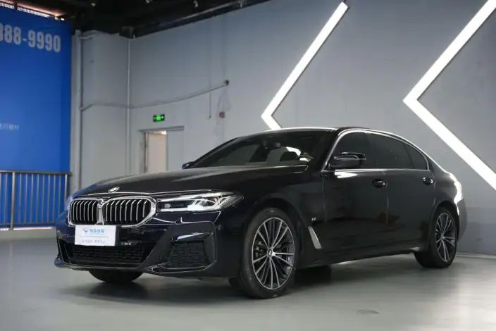 BMW 5 Series 2022 Model Facelift 530Li Leading Model M Sports Set
