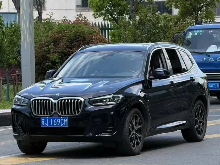 BMW X3 2023 Model xDrive30i Leading Model M Night Set