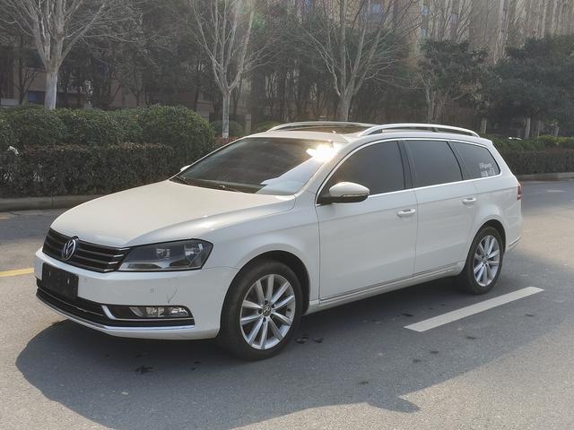 Magotan импорт 2015 модификация Touring Edition 2.0TSI Com f ort – фото 1
