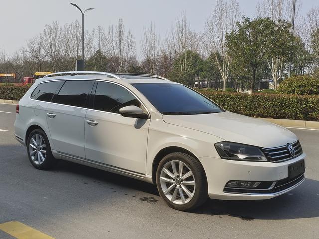 Magotan импорт 2015 модификация Touring Edition 2.0TSI Com f ort – фото 3