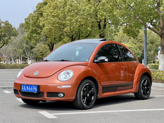 Beetle 2010 модификация 2.0 BlackOrange Deluxe Edition