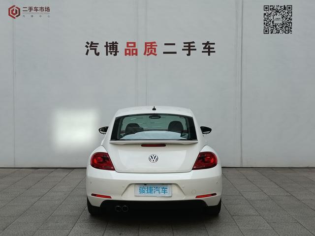 Volkswagen Beetle 2014 1.4TSI Fashion – фото 5