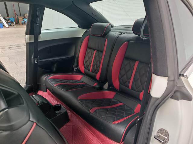 Volkswagen Beetle 2014 1.4TSI Fashion – фото 11