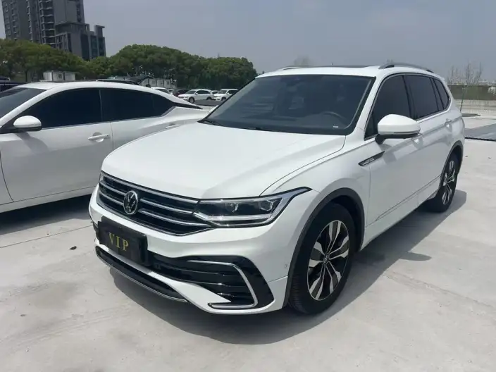 Volkswagen Tiguan L 2022 Model 330TSI Automatic 2WD R-Line Enjoy the version more