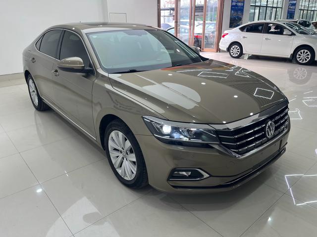 Volkswagen Passat 2019 330TSI Elite China V I – фото 3