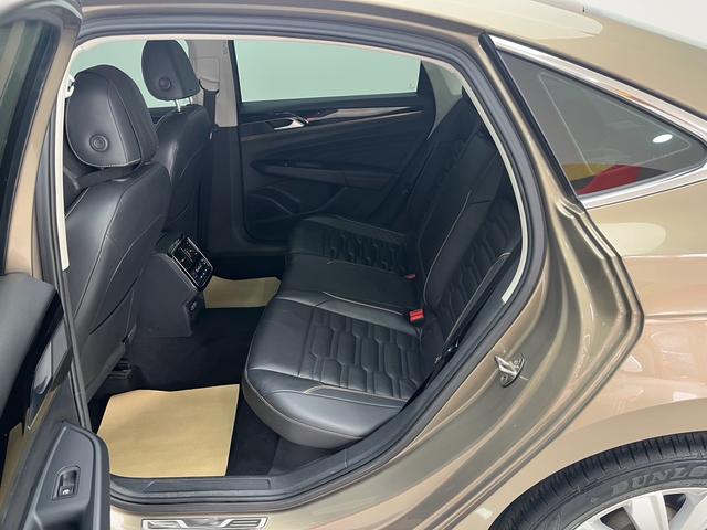 Volkswagen Passat 2019 330TSI Elite China V I – фото 6