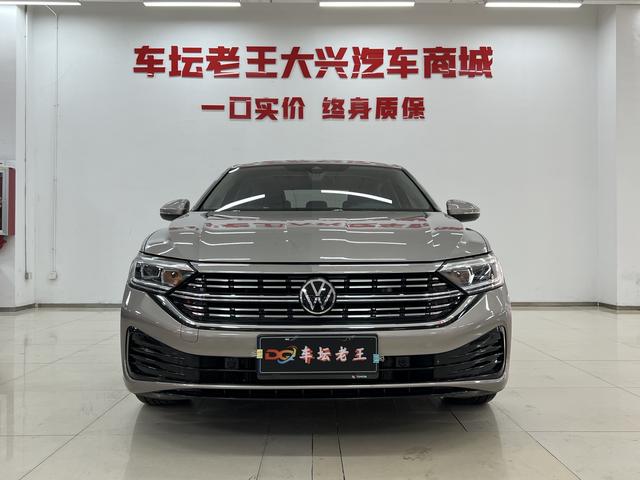 Volkswagen Sagitar 2023 300TSI DSG Premier Edition – фото 2