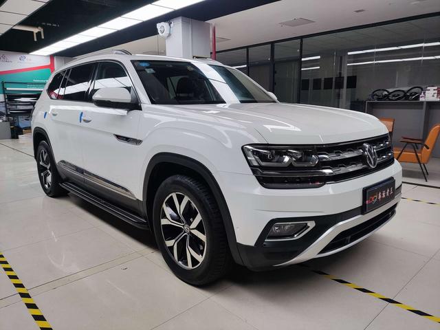 Volkswagen Teramont 2017 380TSI AWD Luxury – фото 3