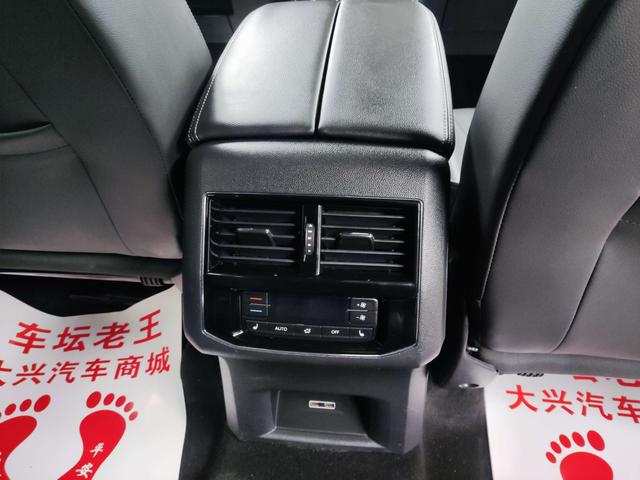 Volkswagen Teramont 2017 380TSI AWD Luxury – фото 8