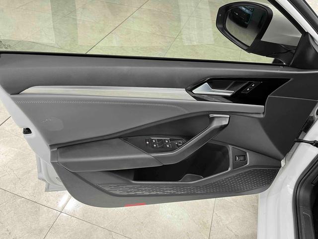 Volkswagen Sagitar 2021 280TSI DSG Beyond Edition – фото 10