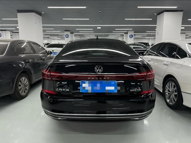Volkswagen Passat 2023 Modi f ied 330TSI Luxury Edition – фото 10