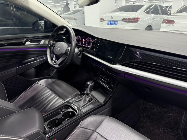 Volkswagen Passat 2023 Modi f ied 330TSI Luxury Edition – фото 12