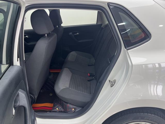 Volkswagen Polo 2016 1.6L Automatic Comfort – фото 6