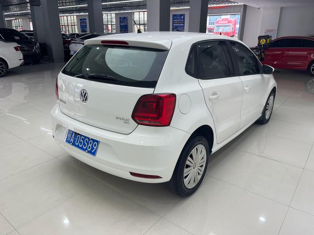 Volkswagen Polo 2016 1.6L Automatic Comfort – фото 11