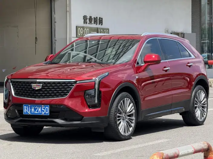 Cadillac XT4 2024 Model 28T 2WD Noble Model